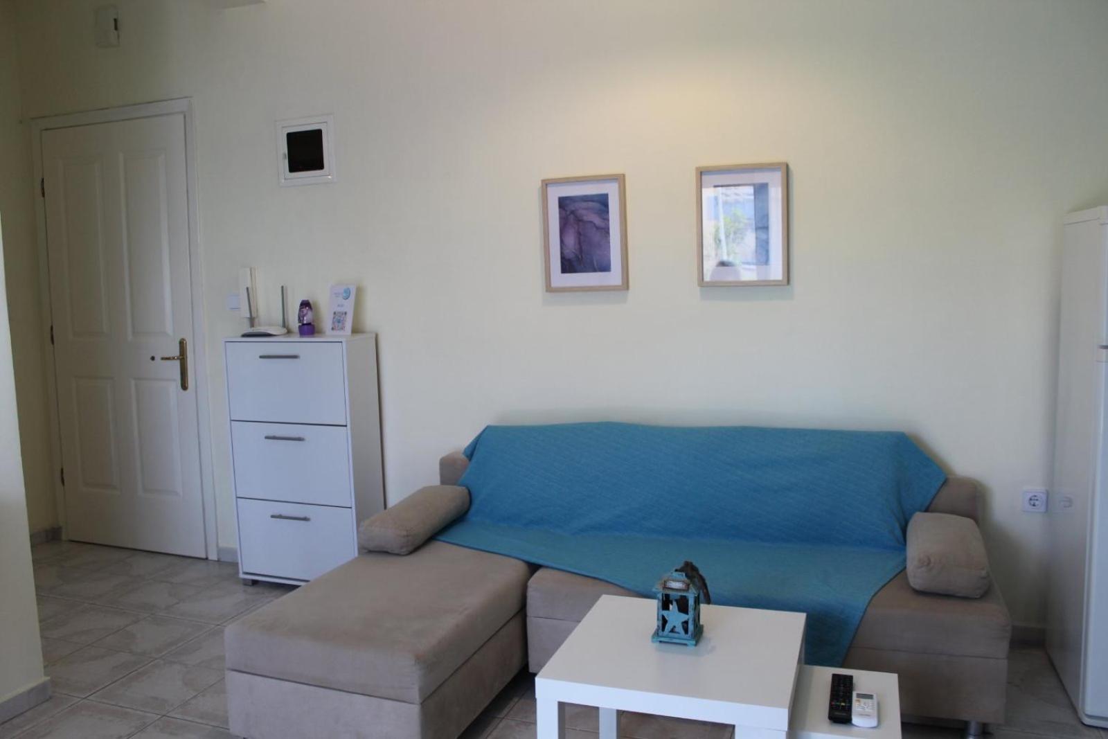 Analev Apartment Néa Péramos Esterno foto